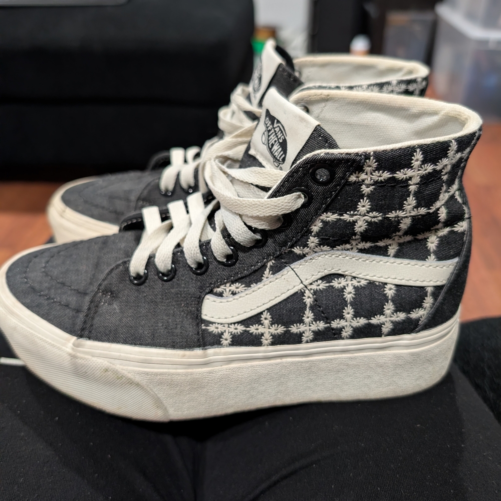 Vans High-Top Sneakers with Palm Tree Design